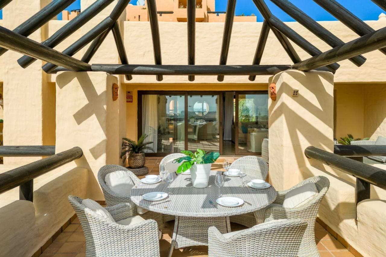 15 First Line Penthouse With Wonderful Seaview Near Duquesa Golf Manilva Andalucia Apartman Kültér fotó