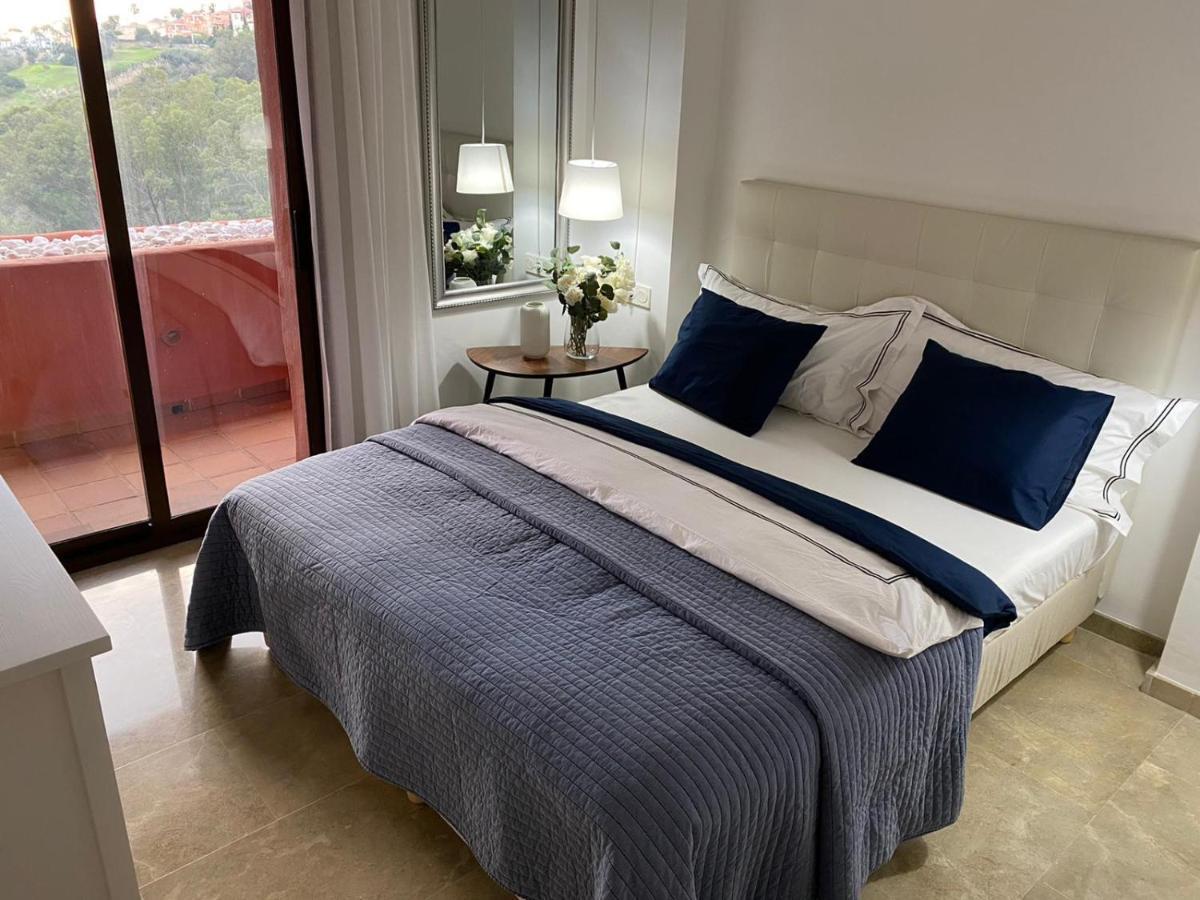 15 First Line Penthouse With Wonderful Seaview Near Duquesa Golf Manilva Andalucia Apartman Kültér fotó