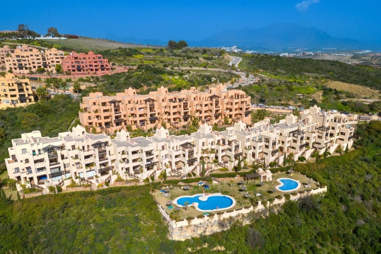15 First Line Penthouse With Wonderful Seaview Near Duquesa Golf Manilva Andalucia Apartman Kültér fotó